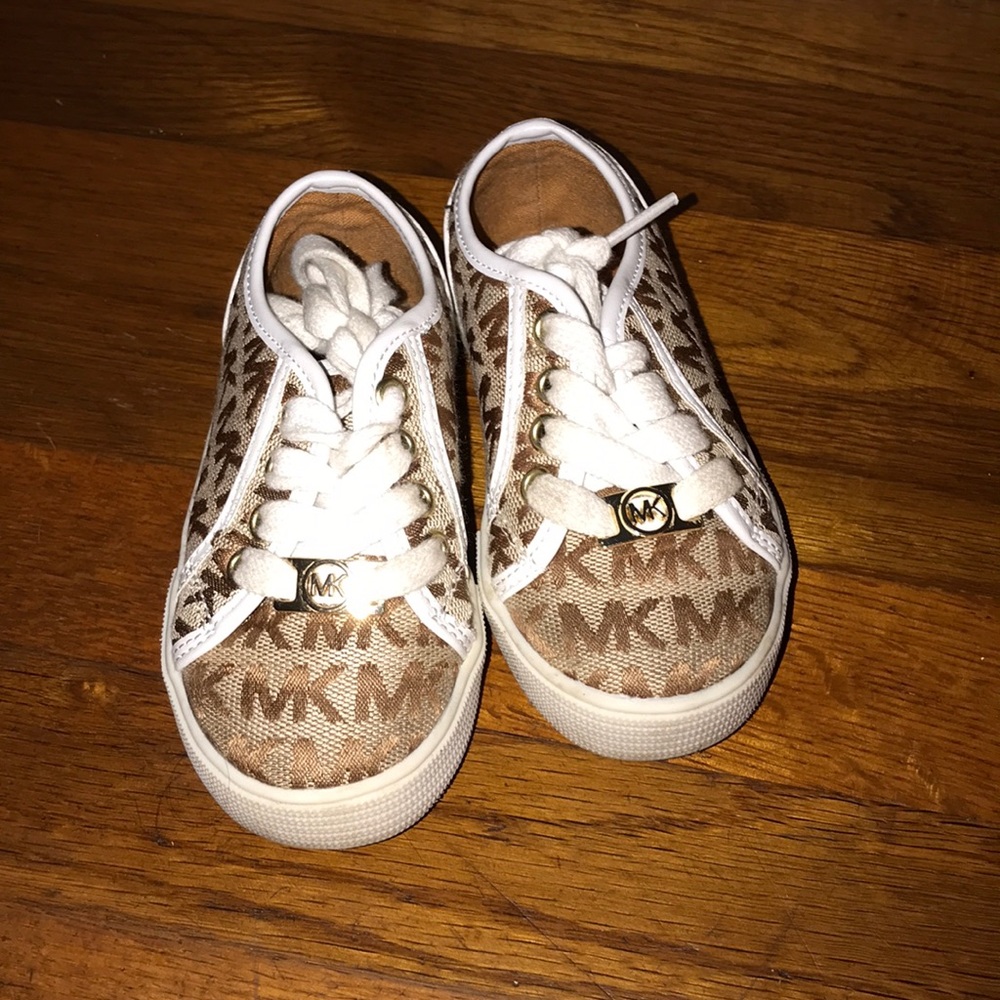 Michael Kors Sneakers